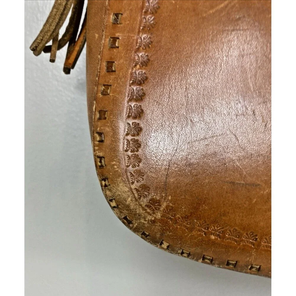 Vintage Leather Hand Tooled & Beaded Handbag Crossbody Tan Fringe Hippie Boho